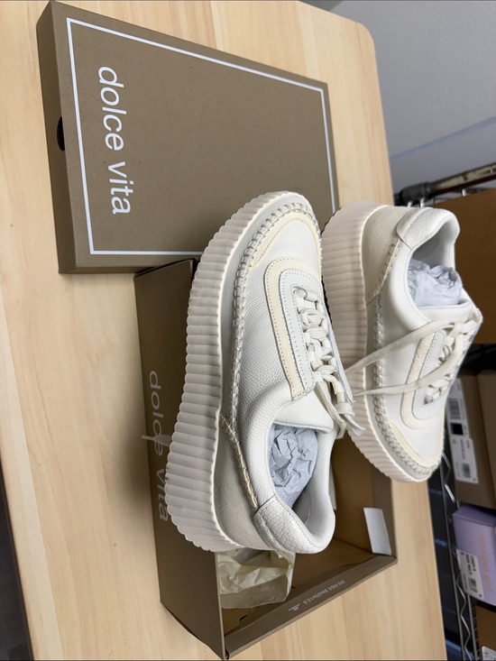 Dolce Vita Shoes - Dolce Vita Off-White Platform Sneakers
